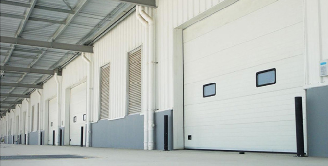 Banner 4 - Sectional Door