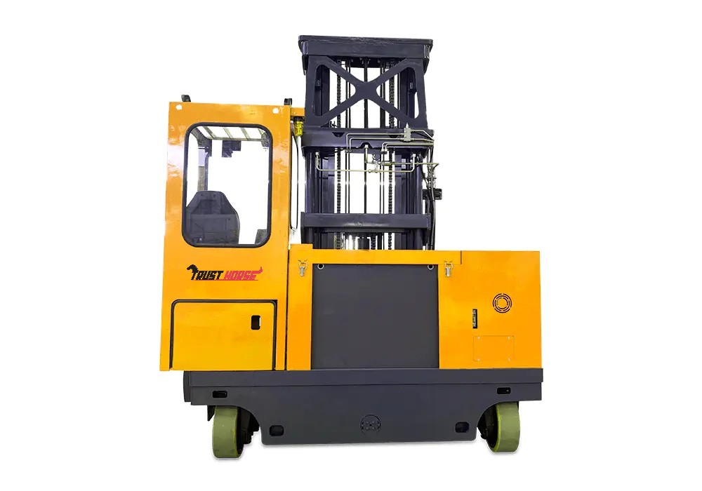 Multi-Directional Forklift TFC40